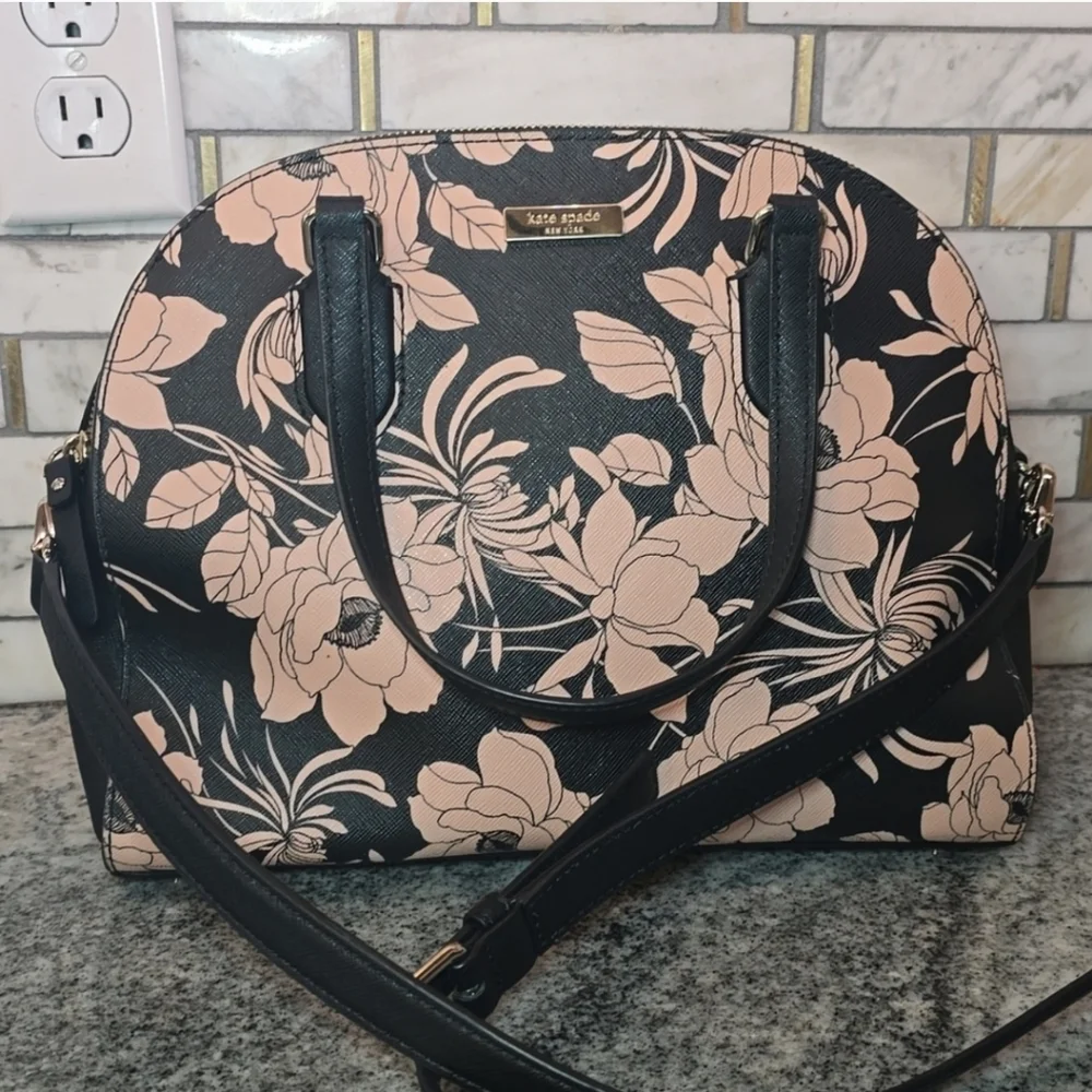 Kate Spade Laurel Way Reiley Gardenia Dome Satchel Bag Crossbody Bag - Picture 1 of 9